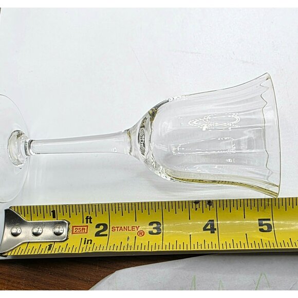 4 Vintage Crystal Cordial Glasses Liqueur Elegant Ribbed Flared Fluted Barware - Picture 8 of 9